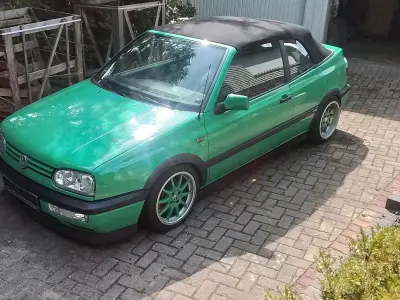 Gebraucht VW Golf Cabriolet Conceptline 250 PS (183 kW) 1995 Grün Cabrio