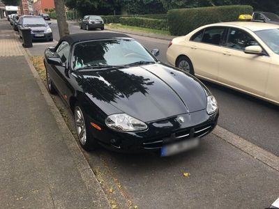 Jaguar XK8