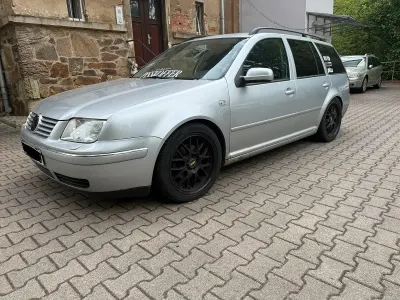 Gebraucht VW Bora 115 PS (84 kW) 2002 Silber Kombi