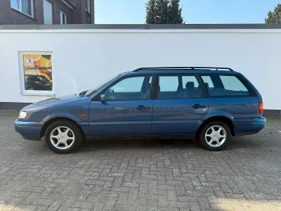 Gebraucht VW Passat 90 PS (66 kW) 1993 Blau Kombi