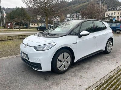 Weiß Gebraucht 2021 VW ID.3 Pro Kleinwagen | 17.200 € (Fairer Preis)