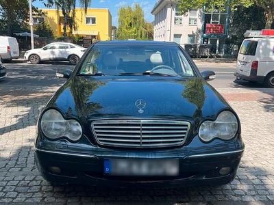 Mercedes C320