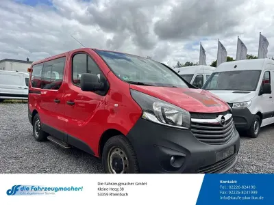 Gebraucht Opel Vivaro 95 PS (69 kW) 2016 Rot Van / Kleinbus