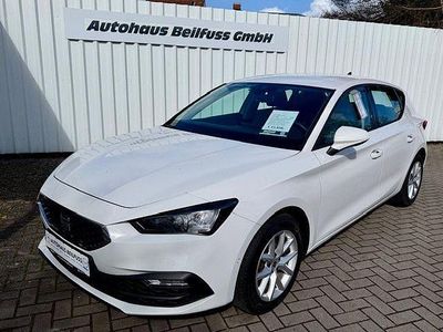 Gebraucht Seat Leon Style 90 PS (66 kW) 2022 Weiß Limousine