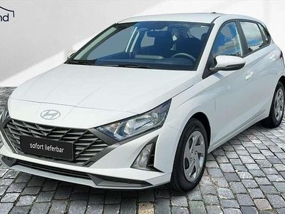 Weiss / atlasweiss Neu 2025 Hyundai i20 Comfort Kleinwagen | 16.870 € (Guter Preis)
