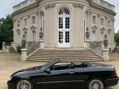 Begagnad Mercedes CLK320 224 HK (164 kW) 2006 Svart Cab