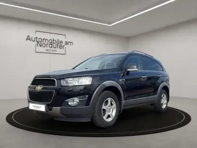 Second-hand Chevrolet Captiva LTZ 184 CP (135 kW) 2011 Negru SUV