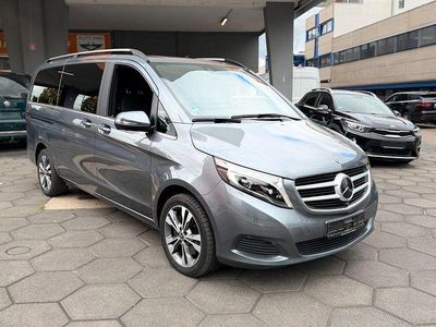 Grau Gebraucht 2018 Mercedes V250 Avantgarde Edition Van / Kleinbus | 40.999 € (Guter Preis)