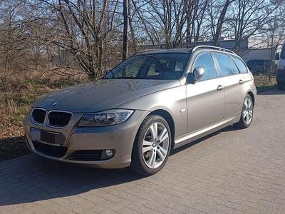Gebraucht BMW 318 143 PS (105 kW) 2009 Andere farben Kombi