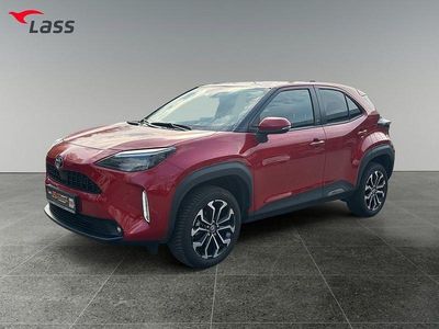 Gebraucht Toyota Yaris Cross Team 116 PS (85 kW) 2023 Carmina red 2 SUV