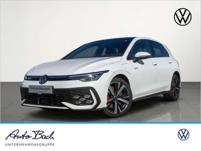 Gebraucht VW Golf VIII GTE 272 PS (200 kW) 2024 Pure white/schwarz Limousine