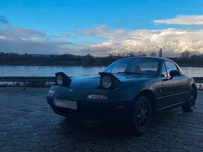 Gebraucht Mazda MX5 90 PS (66 kW) 1997 Schwarz Cabrio