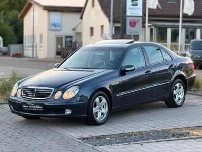 Gebraucht Mercedes E320 Classic 204 PS (150 kW) 2004 Schwarz Limousine