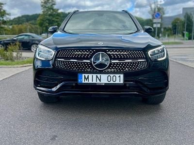 Gebraucht Mercedes GLC300 258 PS (189 kW) 2020 Schwarz SUV