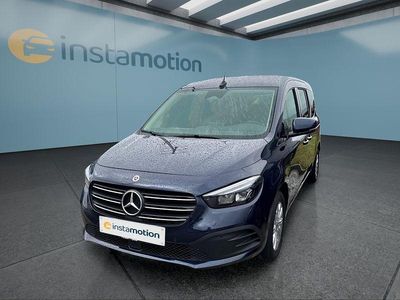 Gebraucht Mercedes T180 131 PS (96 kW) 2025 Blau Van / Kleinbus