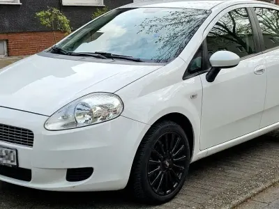 Gebraucht Fiat Punto Classica 60 PS (44 kW) 2007 Weiß Kleinwagen