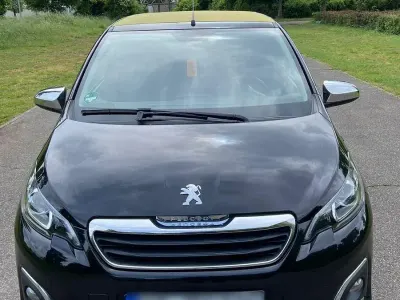 Gebraucht Peugeot 108 Active 72 PS (52 kW) 2019 Schwarz Kleinwagen