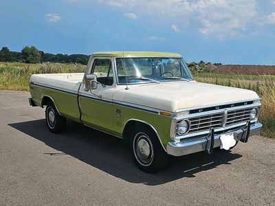 Second-hand Ford F-150 200 CP (147 kW) 1975 Andere farben Pickup