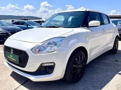 Gebraucht Suzuki Swift Comfort 90 PS (66 kW) 2019 Weiß Kleinwagen