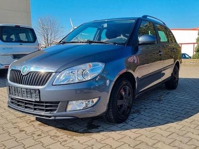 Gebraucht Skoda Fabia Ambition 86 PS (63 kW) 2012 Grau Kombi