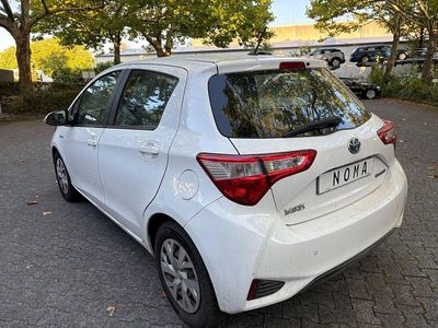 Toyota Yaris Hybrid