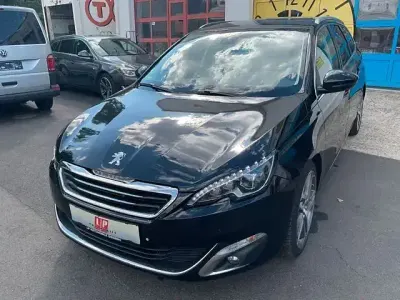 Gebraucht Peugeot 308 SW Allure 150 PS (110 kW) 2015 Schwarz Kombi