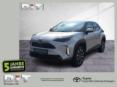 Usata Toyota Yaris Hybrid Connect Style 116 CV (85 kW) 2022 Argento SUV