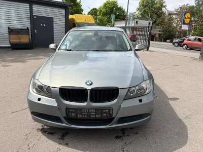 Gebraucht BMW 318 130 PS (95 kW) 2006 Grau Limousine