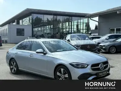 Gebraucht Mercedes C180 Avantgarde 170 PS (125 kW) 2025 Hightechsilber metallic Limousine
