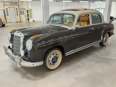 Gebraucht Mercedes 220 106 PS (77 kW) 1957 Braun / beige Limousine