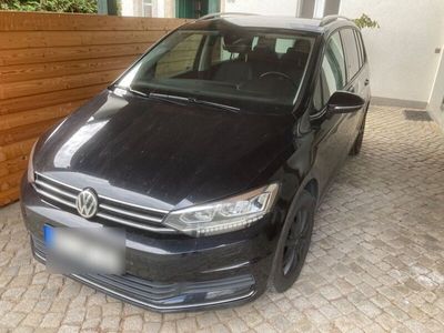 gebraucht VW Touran 2.0 TDI SCR DSG IQ.DRIVE IQ.DRIVE