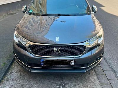 DS Automobiles DS4