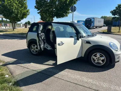 Gebraucht Mini Cooper Clubman 110 PS (80 kW) 2009 Weiß Kombi