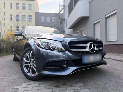 Gebraucht Mercedes C180 Avantgarde 156 PS (114 kW) 2014 Grau Limousine