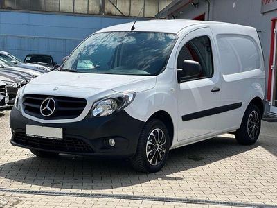 Mercedes Citan 109