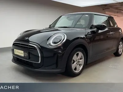 Gebraucht Mini Cooper Essential 136 PS (100 kW) 2023 Schwarz Kleinwagen
