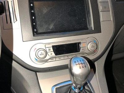 Gebraucht Ford Kuga 143 PS (105 kW) 2011 Silber SUV