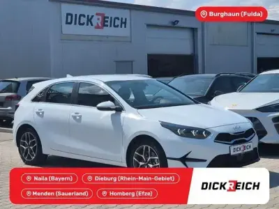 Gebraucht Kia Ceed Spirit 140 PS (102 kW) 2026 Weiß Kleinwagen