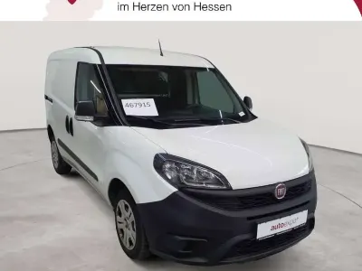 Usado Fiat Doblò Basis 101 HP (74 kW) 2022 Branco Monovolume