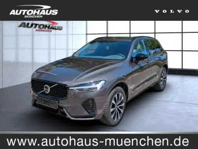 Gebraucht Volvo XC60 Plus 197 PS (144 kW) 2024 Platinum grey / (metallic) SUV