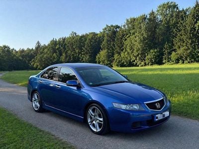 Usata Honda Accord 155 CV (114 kW) 2004 Blu Berlina