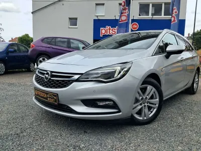 Gebraucht Opel Astra Dynamic 136 PS (100 kW) 2018 Argonsilber/sovereign/switchbl Kombi