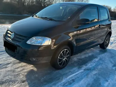 Second-hand VW Fox 75 CP (55 kW) 2007 Negru Hatchback