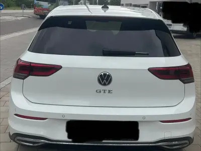 Gebraucht VW Golf VIII GTE 245 PS (180 kW) 2022 Weiß Limousine
