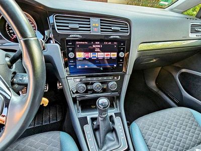 Gebraucht VW Golf VII IQ Drive 116 PS (85 kW) 2019 Silber Limousine