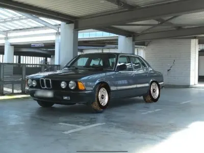 Gebraucht BMW 728 184 PS (135 kW) 1985 Grau Limousine