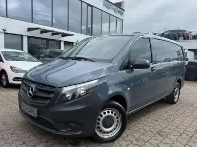 Gebraucht Mercedes e-Vito 85 kW (116 PS) 2020 Grau Van