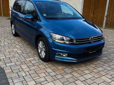 Gebraucht VW Touran Sound 116 PS (85 kW) 2017 Blau Van / Kleinbus