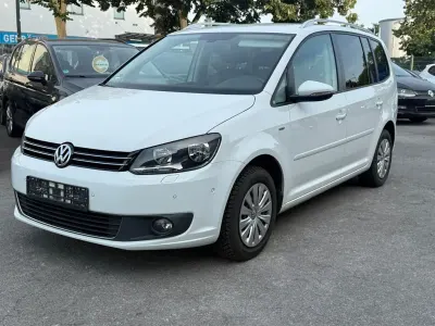 Gebraucht VW Touran Life 105 PS (77 kW) 2014 Weiß Van / Kleinbus