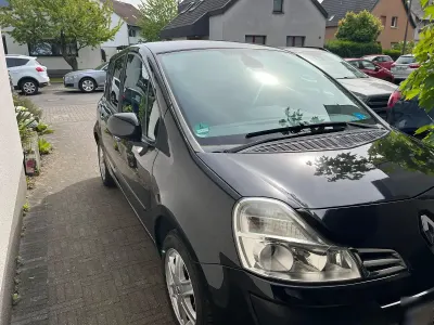 Gebraucht Renault Grand Modus Dynamique 101 PS (74 kW) 2009 Schwarz Van / Kleinbus